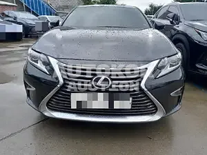 2017, Lexus / ES 300, 139629 км., hybrid, 2494 куб.см.