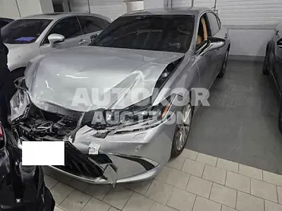 2023, Lexus / es300h, 13898 км., hybrid