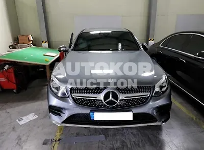2019, Mercedes-Benz / GLC 300, VIN: WDC0J4KB6KF547870, 79663 км., gas
