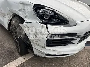 2019, Porsche / Cayenne, VIN: WP1AA29Y3KDA23644, 74804 км., gas