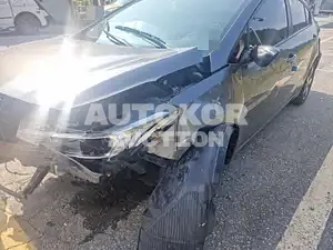 2017, BMW / Z1, gas