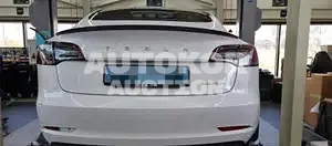 2020, Tesla / Model 3, VIN: 5YJ3E1EB6LF694732, electric