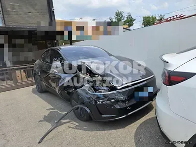 2026, Tesla / Model Y, 8252 км., electric