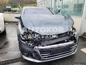 2020, Audi / A8, VIN: WAUZZZF82LN010726, 37852 км., gas