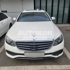 2020, Mercedes-Benz / E 300, VIN: WDDZF4KB7LA713140, gas