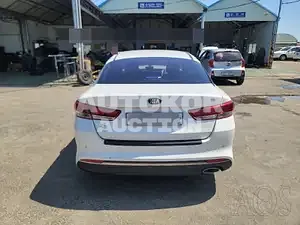 2017, Kia / K5, VIN: KNAGS416BJA195783, 143460 км., lpg