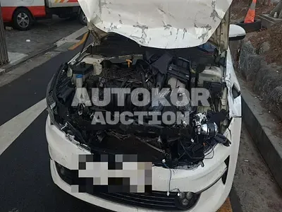 2015, BMW / B5, gas