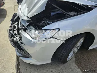 2018, Toyota / Camry, VIN: JTNB11HK3J3073361, 101612 км., gas
