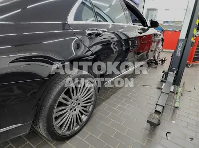 2019, Mercedes-Benz / S 560, VIN: WDDUG8GB8KA448797, 120556 км., gas