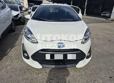 2018, Toyota / Prius C, 131217 км., hybrid, 1497 куб.см.