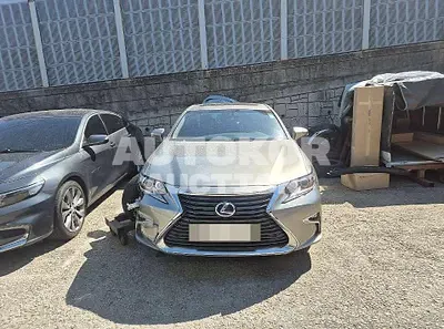 2015, Lexus / ES 300, 65615 км., hybrid, 2494 куб.см.