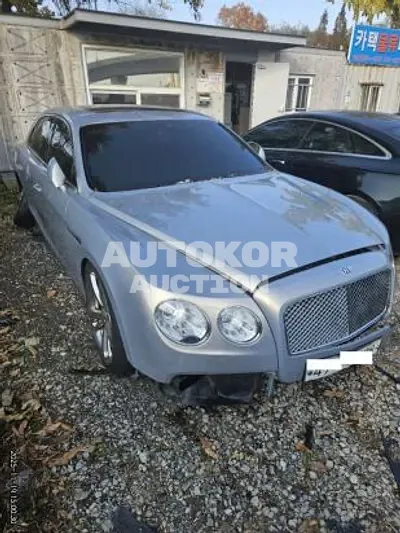 2017, Bentley / Flying Spur, VIN: SCBEB53W5HC059717, 109062 км., gas