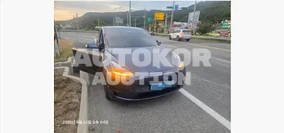 2021, Tesla / Model Y, 100319 км., electric, 2400 куб.см.