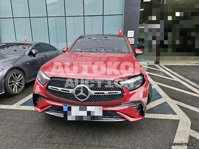 2024, Mercedes-Benz / GLC 300, 15390 км., hybrid