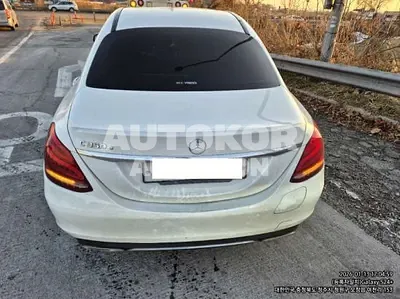 2018, Mercedes-Benz / c350e, VIN: WDDWF4HB6JR398761, 63707 км., hybrid