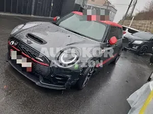 2022, MINI / Clubman, VIN: WMWJZ9109N2R05410, 40227 км., gas