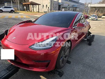 2020, Tesla / Model 3, 97149 км., electric