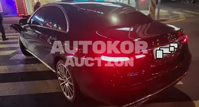 2023, Mercedes-Benz / E 450, VIN: W1KZF5KB7PB179577, 1080 км., gas