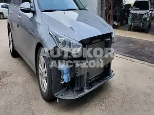2018, BMW / Z1, VIN: KNAF241BEKA835237, 3500 км., gas, 1598 куб.см.