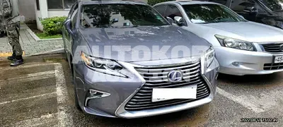 2017, Lexus / ES 300, VIN: JTHBW1GGXH2137607, 19220 км., gas