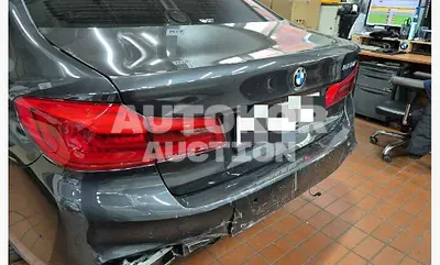 2020, BMW / 520, 56000 км., gas, 1998 куб.см.