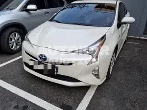 2018, Toyota / Prius, VIN: JTDKBRFU1J3080555, 66442 км., hybrid
