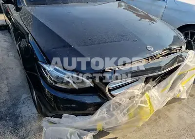 2018, Mercedes-Benz / e200, VIN: WDDZF4CB3JA400968, 98793 км., gas