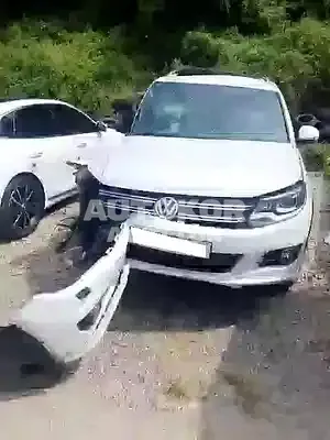 2015, Volkswagen / Tiguan, VIN: WVGZZZ5NZFW604472, diesel
