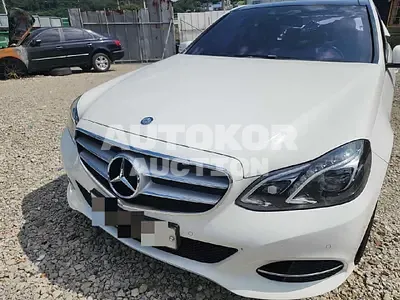 2014, Mercedes-Benz / E 300, gas, 3498 куб.см.