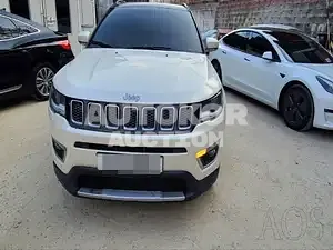 2018, Jeep / Compass, unknown