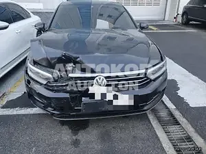 2018, Volkswagen / Passat, 100203 км., diesel