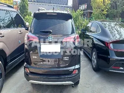 2017, Toyota / RAV4, VIN: JTMDJREV2HD137856, 71966 км., hybrid
