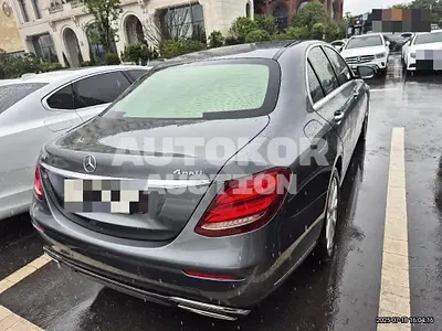2020, Mercedes-Benz / E 300, 84768 км., gas