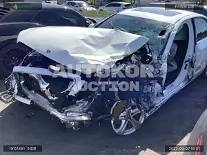 2018, Mercedes-Benz / E 200, VIN: WDDZF4CB0JA432325, gas
