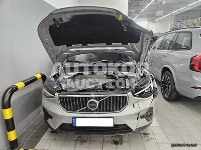 2023, Volvo / XC40, 20840 км., gas