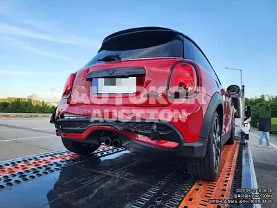 2022, MINI / Cooper, 61250 км., gas