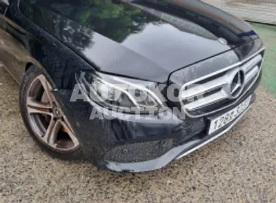 2019, Mercedes-Benz / E 300, VIN: WDDZF4JB1KA685013, gas