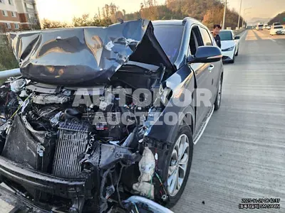 2015, Hyundai / Santa FE, VIN: KMHSW81UBFU370548, diesel