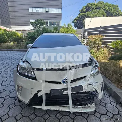 2015, Toyota / Prius, 130000 км., hybrid