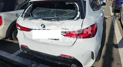 2022, BMW / 120, 56838 км., gas