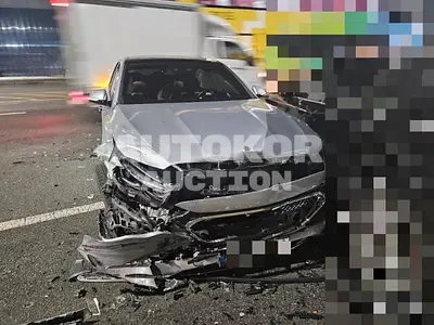 2024, Mercedes-Benz / E 300, 6098 км., gas