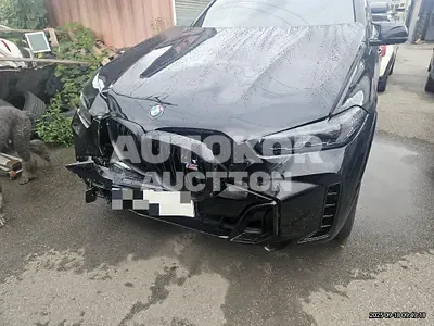 2024, BMW / X5 M, 28930 км., gas