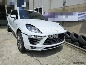 2016, Porsche / Macan, 173139 км., diesel