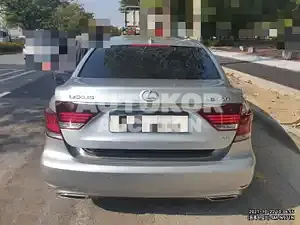 2015, Lexus / LS 460, VIN: JTHCL1EFXF5024601, 150000 км., gas