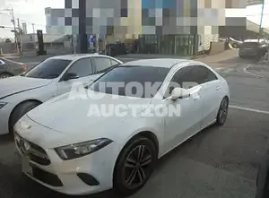 2021, Mercedes-Benz / A 220, VIN: W1K3G4EB0MJ279742, 23530 км., gas