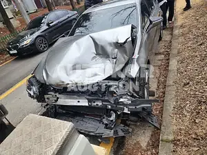 2018, Mercedes-Benz / E 300, VIN: JTHB21B13K2010834, hybrid