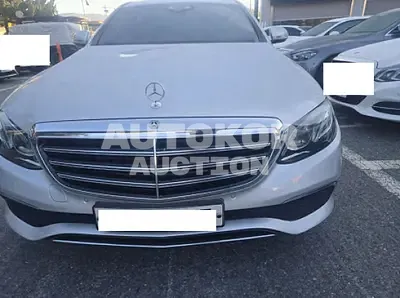 2017, Mercedes-Benz / e220, 172474 км., diesel