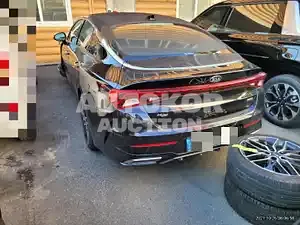 2021, Kia / K5, VIN: KNAG3412BMA105839, 25863 км., gas