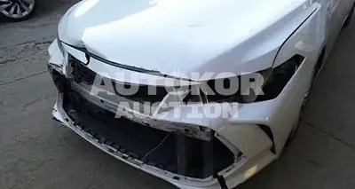 2022, Toyota / Avalon, 235194 км., hybrid