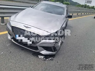2019, Genesis / G80, 115064 км., gas, 3300 куб.см.